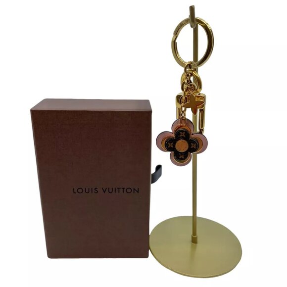 LOUIS VUITTON Porte Cles Blooming Flower Key Ring Holder - Picture 1 of 8